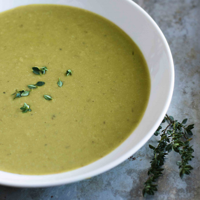 i41124-soupe-de-pois-casses